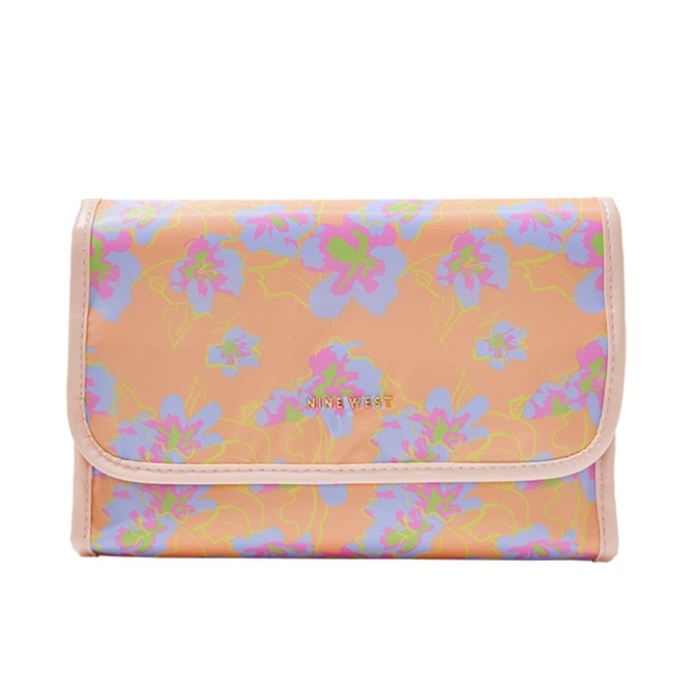 Nine West Hanging Travel Organizer
